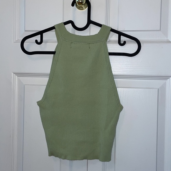 GREEN FOREVER21 HALTER TANK - Picture 2 of 2